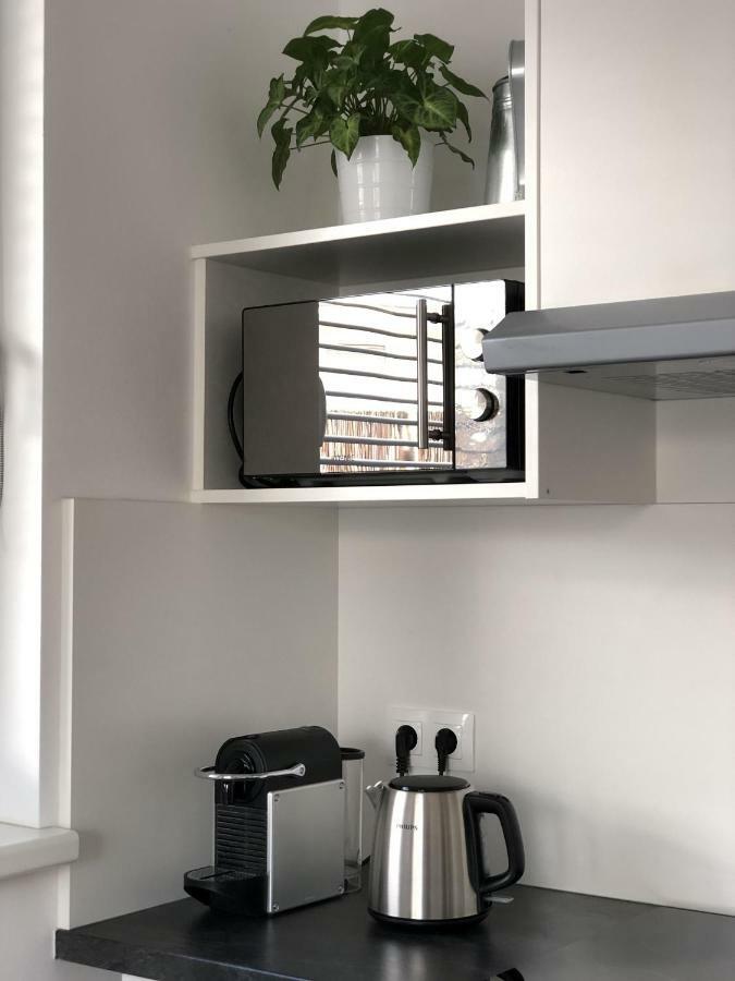 Apartment High 5 *